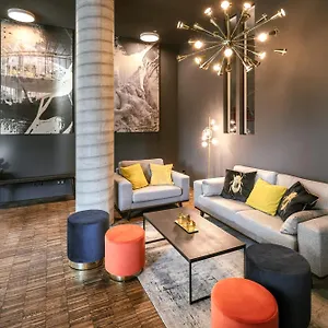 Appart hôtel Adina Serviced
