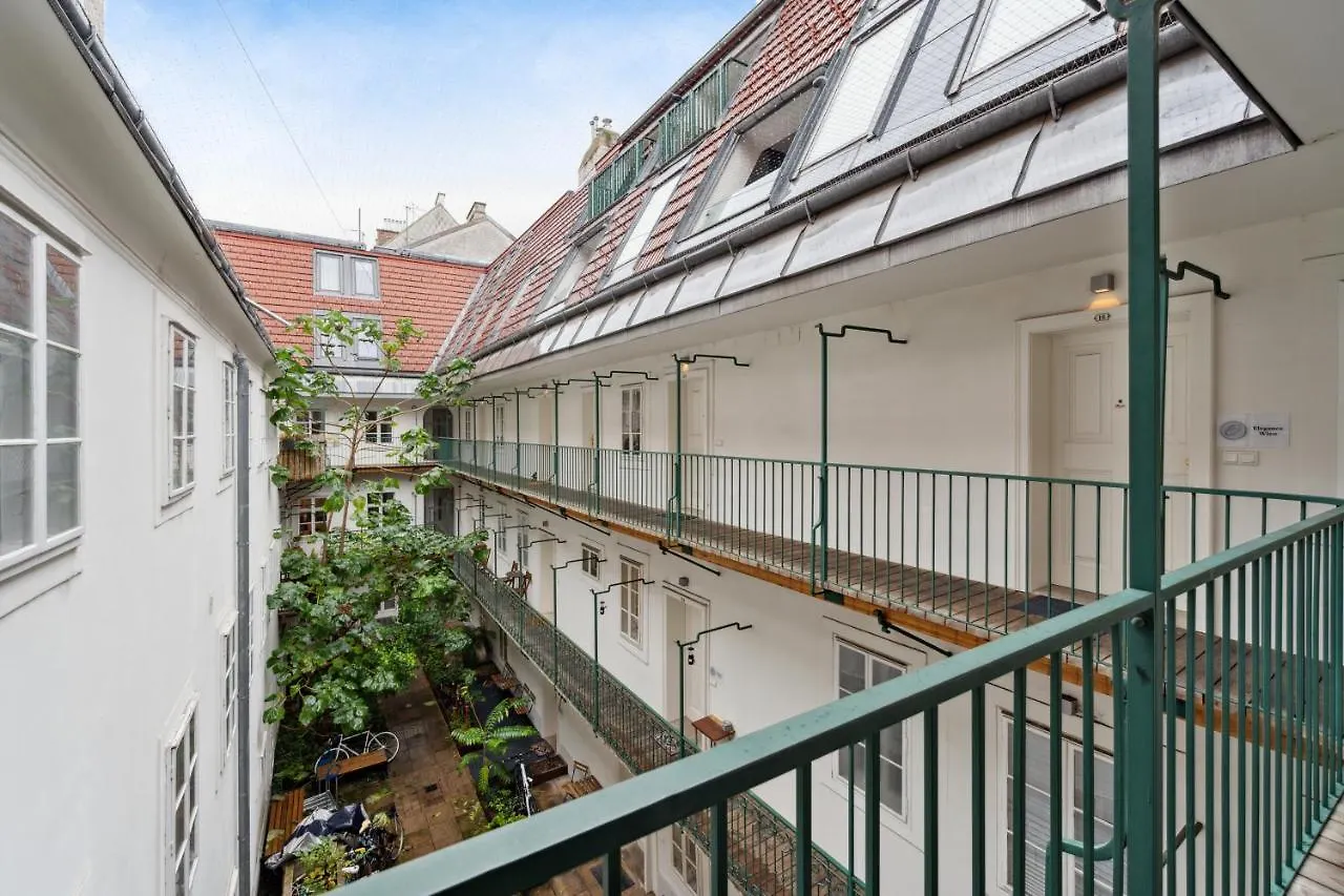Florian'S Apartments In Mariahilf Vienna Aparthotel