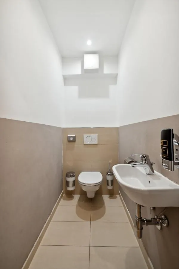 Aparthotel Florian'S Apartments In Mariahilf Wenen